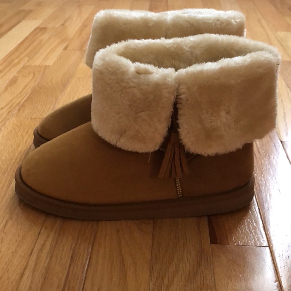 Ingaro Boots - Picture 2 of 9